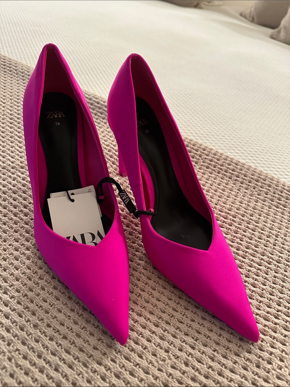 Zara Fuchsia Pointed-Toe High Heels